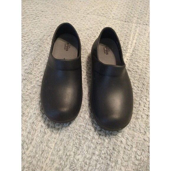 Crocs Classic ladies clogs Size 8 black - Picture 5 of 10